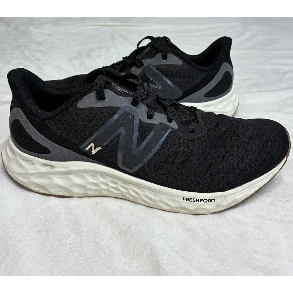 New Balance Fresh Foam Arishi Mens 9.5 B Wide Running Shoes Black M680CK7